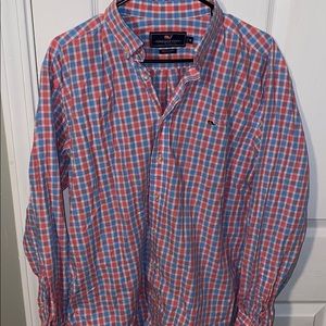 Vineyard Vines men’s whale shirt